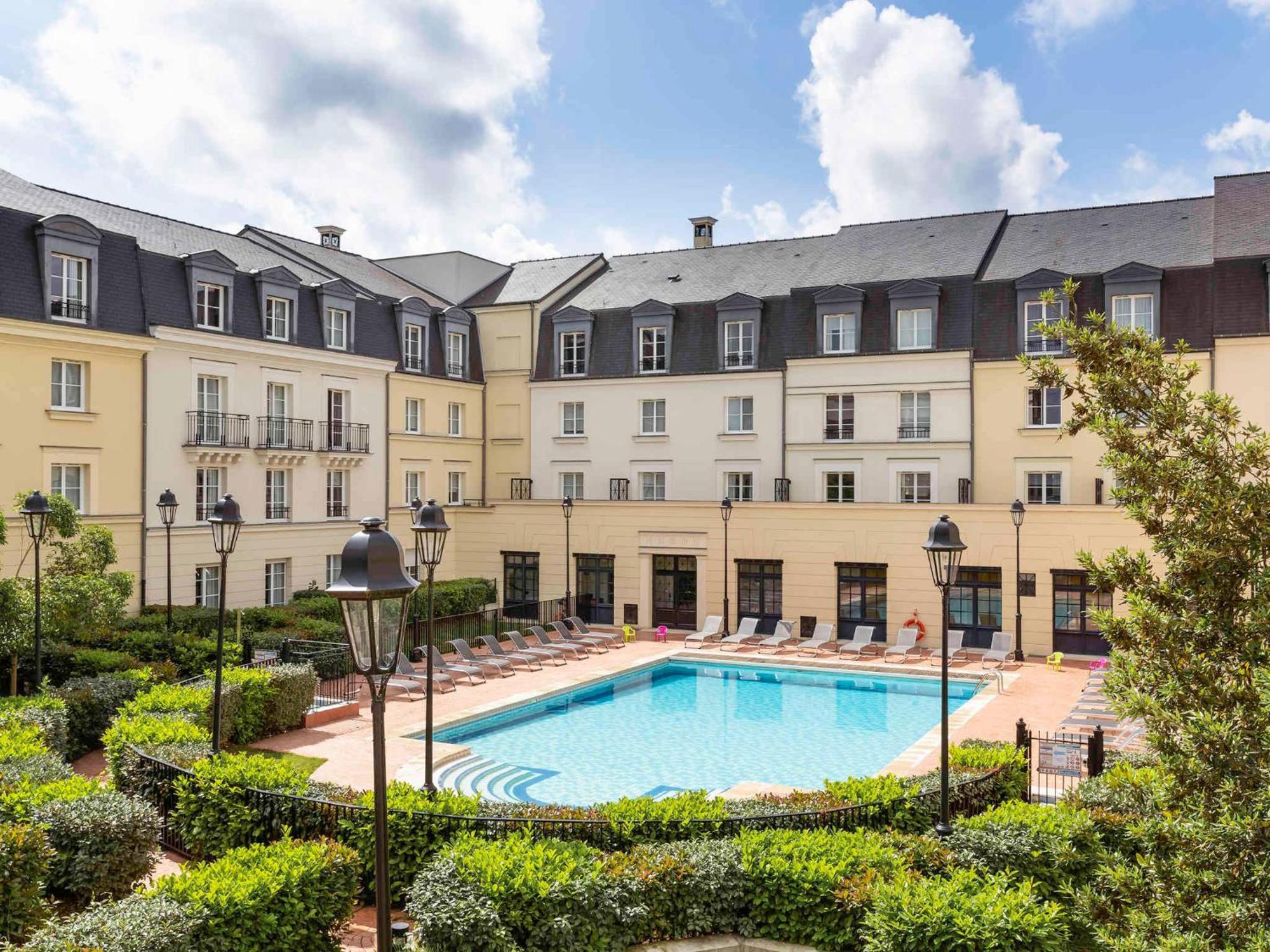 Disneyland Deluxe Flat, Outside Pool, Climatisation, 1 Min To Disney Parks Serris Eksteriør billede